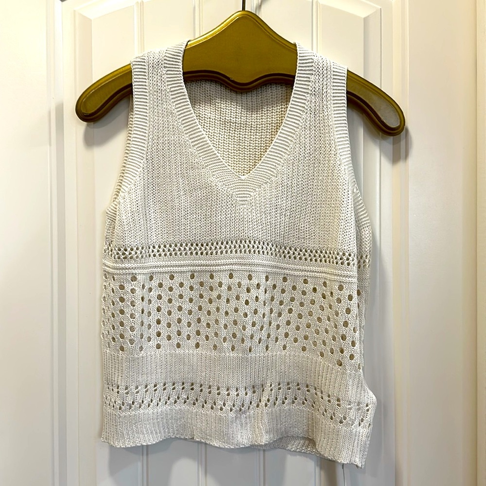 Cupshe knit crochet v-neck